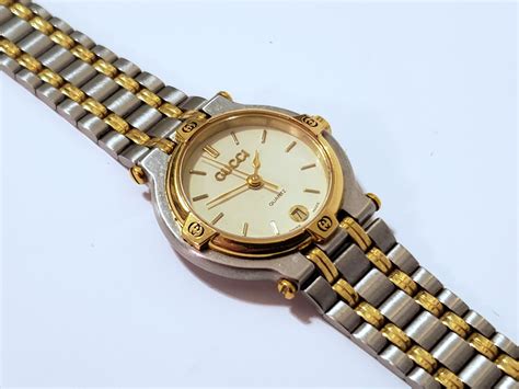 vintage gucci women's watch